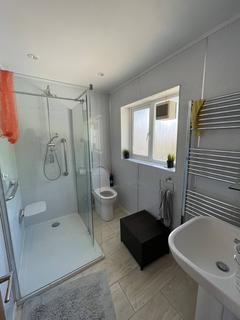 85 The Glade, Croydon, CR0 7QN