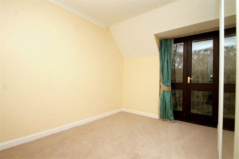 1 bedroom apartment to rent, Tamworth Drive, Fleet, Hampshire, GU51