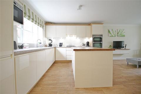 4 Darbyshire Close, Deeping St James, Peterborough, PE6 8SF