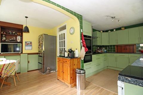 15 Kersey Drive, South Croydon, CR2 8SX