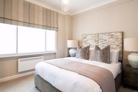 3 bedroom apartment to rent, Hill Street, Mayfair, W1