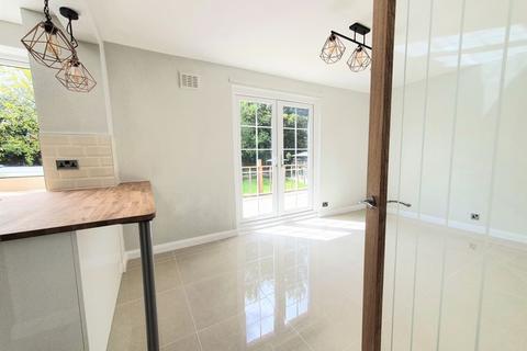 9 Carne Place, Gloucester, GL4 3BE