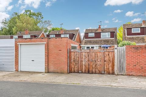 24 Field Close, Kidlington, OX5 2HH