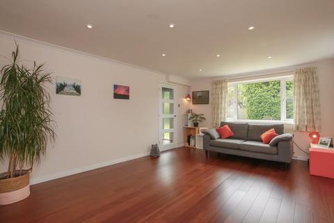 24 Field Close, Kidlington, OX5 2HH