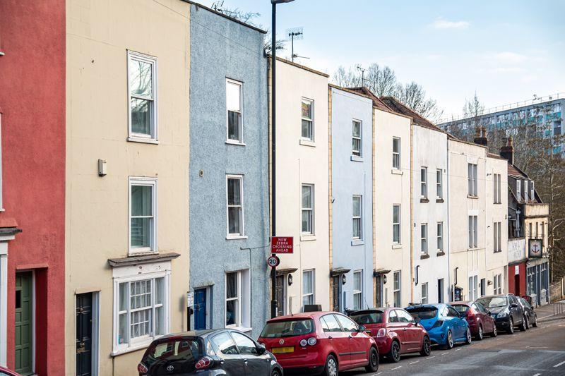 Jacobs Wells Road, Bristol, BS8 1DR 4 bed terraced house £1,800 pcm