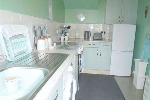 39 Burnhead Crescent, Edinburgh, EH16 6EF
