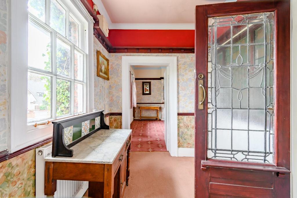 8465226-interior17.jpg
