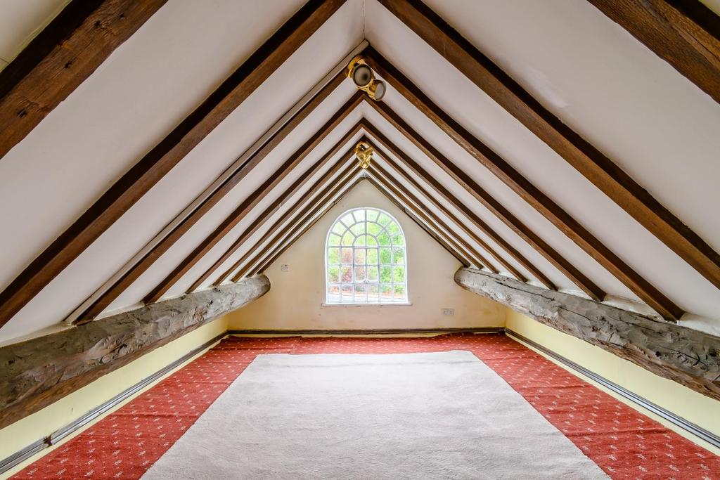 8465226-interior29.jpg