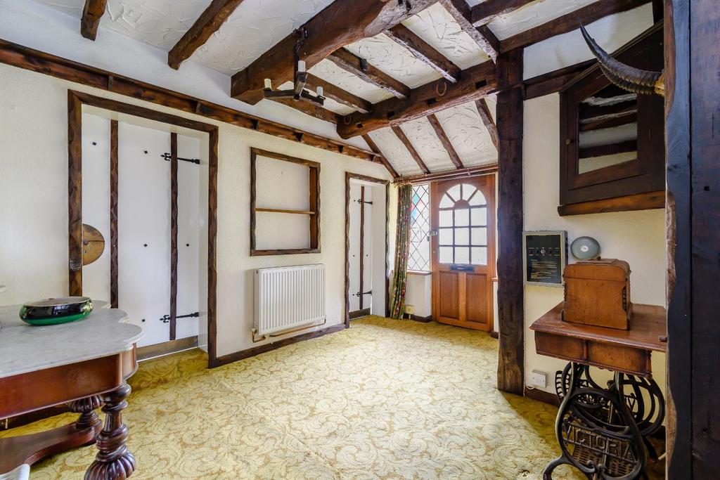 8465226-interior61.jpg