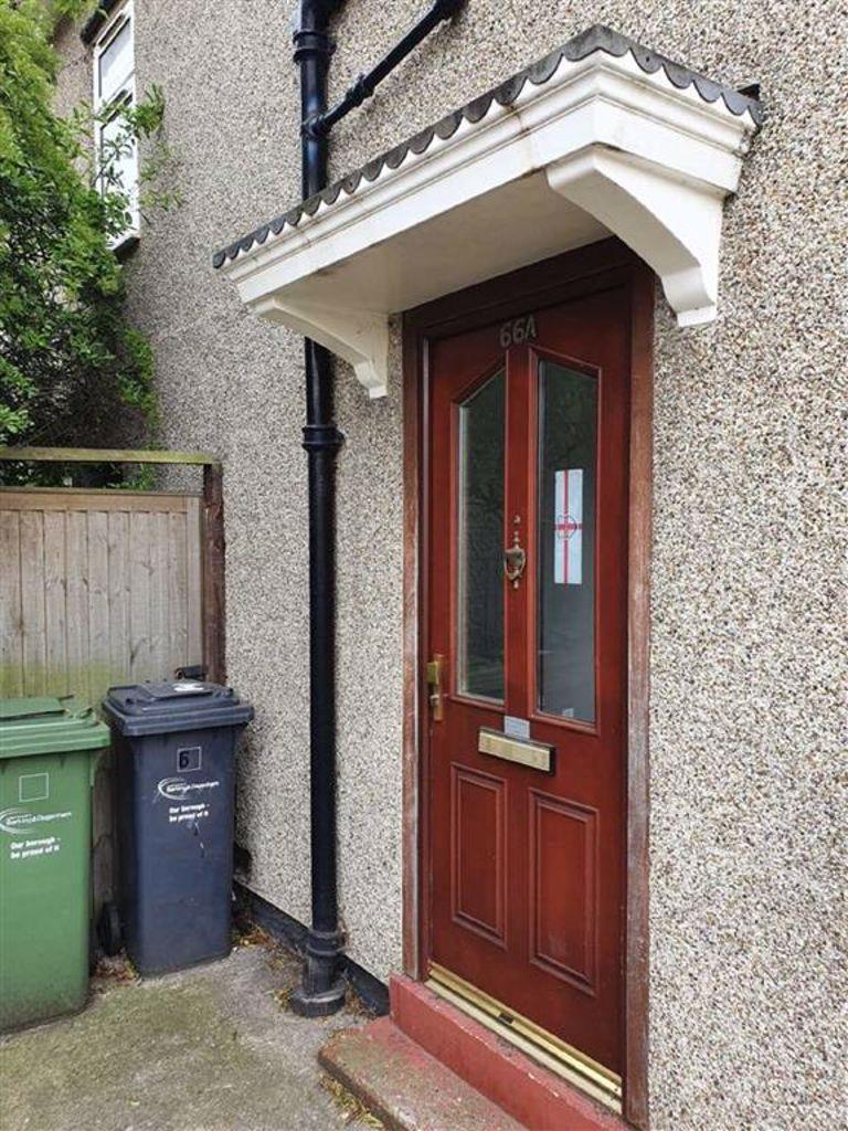 Maxey Road, Dagenham 1 bed £950 pcm (£219 pw)