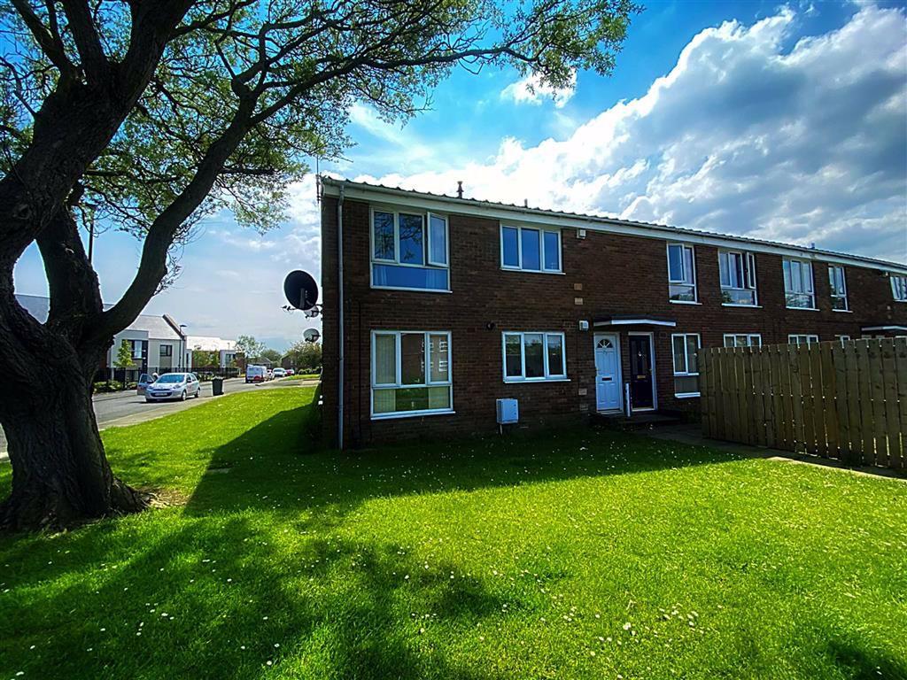 Bellshill Close, Hadrian Park... 2 bed apartment £70,000