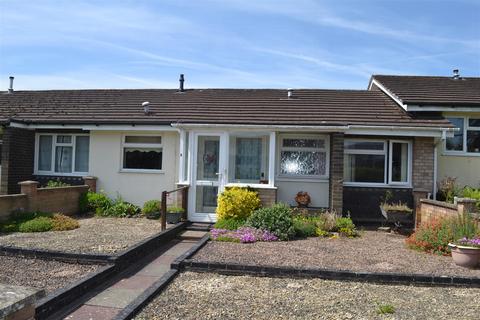 3 Greenfields, Kington, HR5 3AA