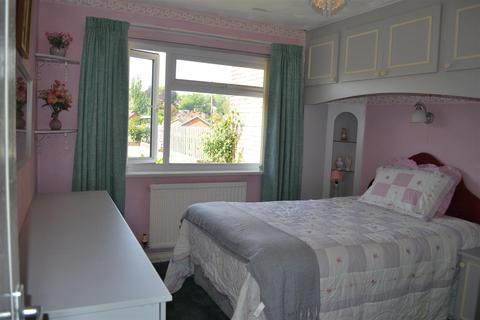 3 Greenfields, Kington, HR5 3AA