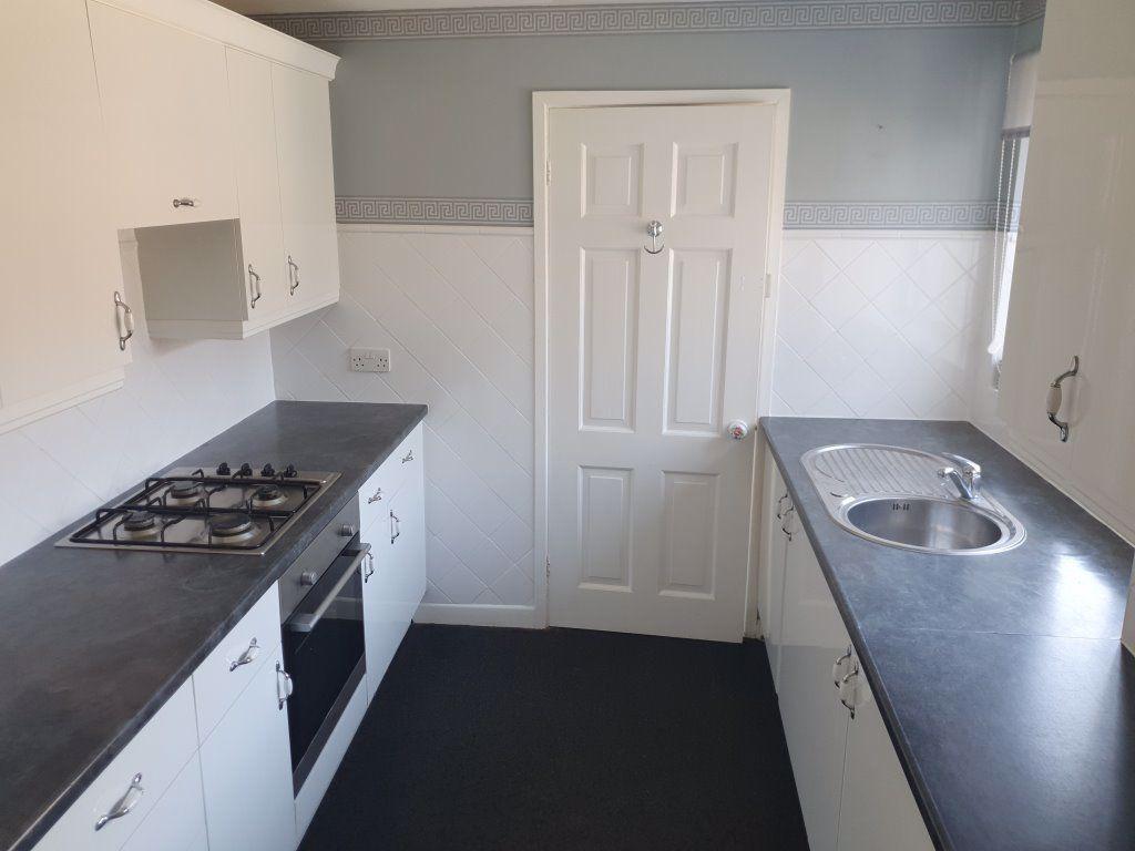 Hawarden Crescent, Sunderland 2 bed cottage £595 pcm (£137 pw)