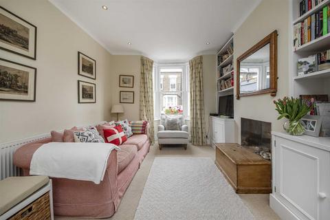 5 bedroom end of terrace house to rent, Sudlow Road, Putney