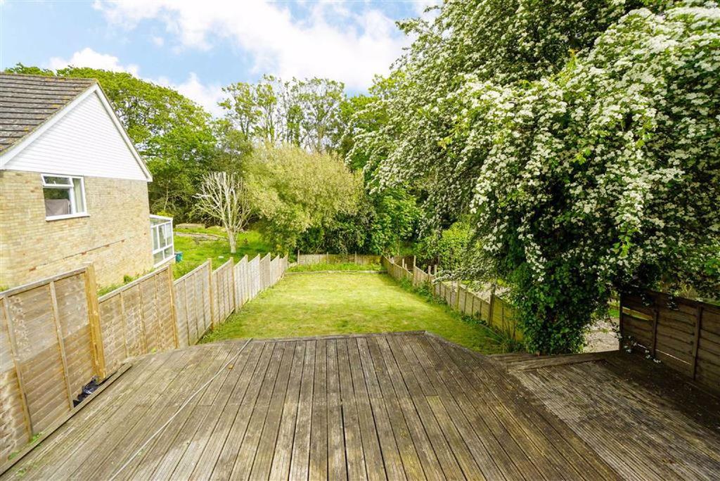 Elphinstone Avenue, Hastings, East... 3 bed semidetached house £315,000