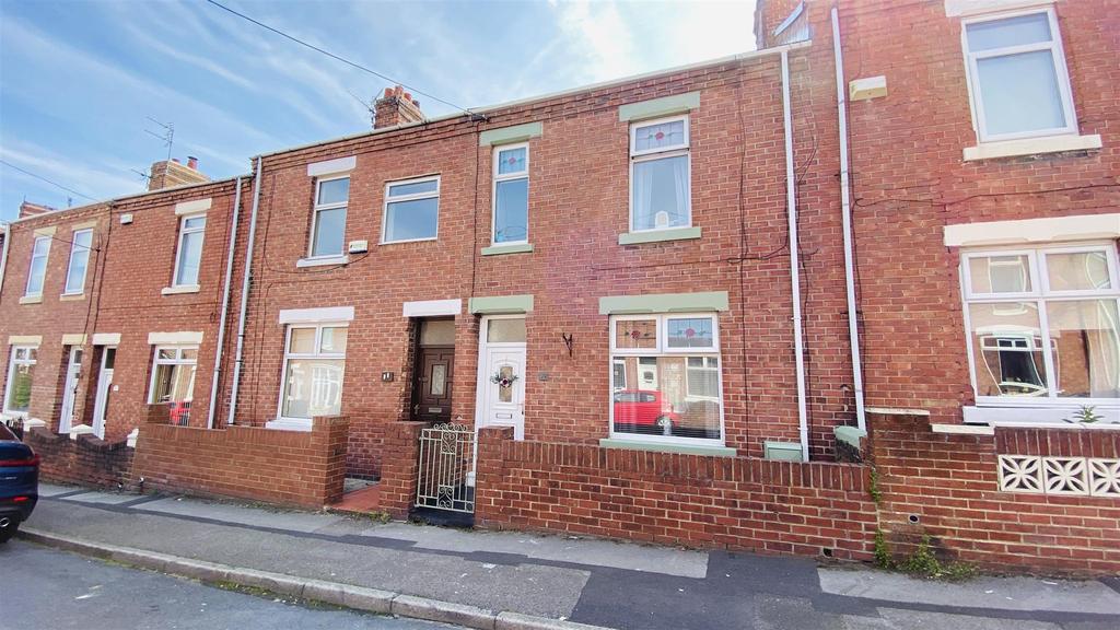 Nelson Street, Seaham 3 bed terraced house £99,950