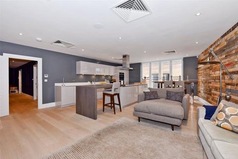 2 bedroom apartment to rent, Victoria Street, Windsor, Berkshire, SL4