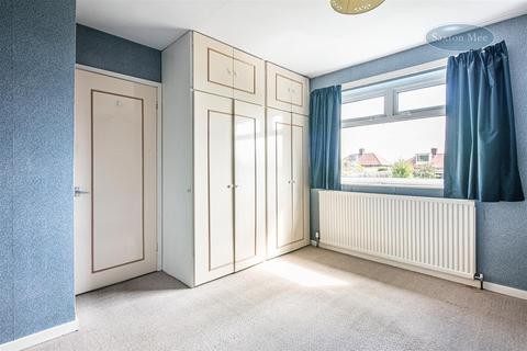 16 Hallgate Road, Sheffield, S10 5GL