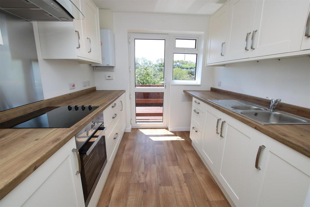 Stoke Valley Road, Exeter 3 bed detached bungalow £340,000