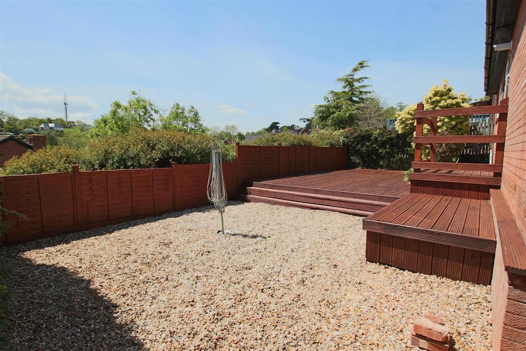 Garden1.JPG