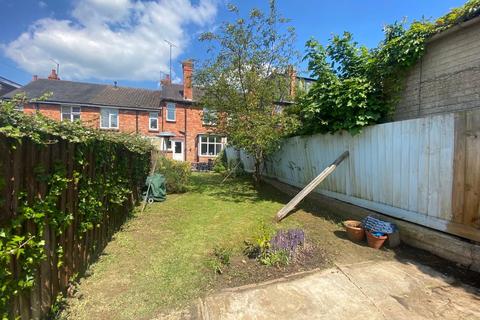 73 Murray Avenue, Northampton, NN2 7BS