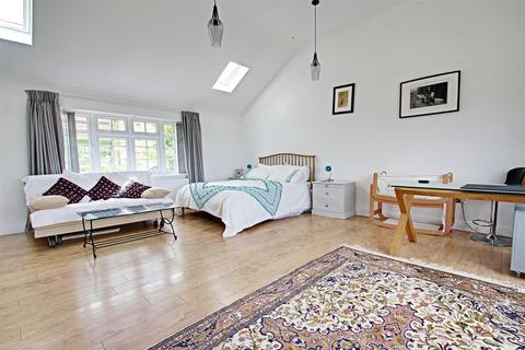 4 Roefields Close, Felden, Hemel Hempstead, HP3 0BZ