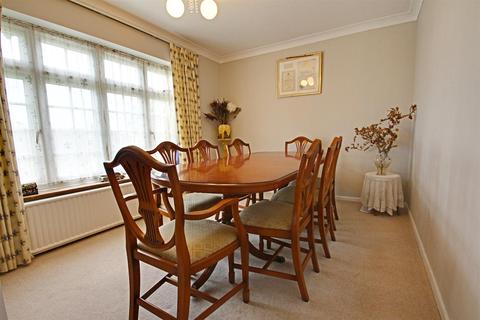 4 Roefields Close, Felden, Hemel Hempstead, HP3 0BZ