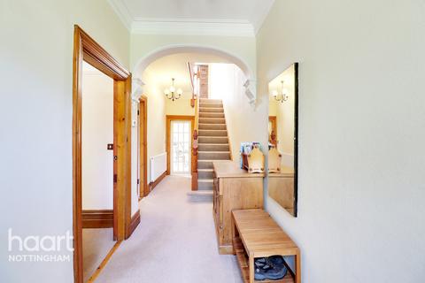 4 Berkeley Avenue, Nottingham, NG3 5BU