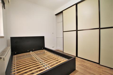1 bedroom flat to rent, High Street, Enfield, Middlesex, London, EN3