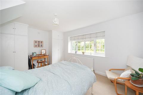 Pear Trees School Lane, Collingham, Wetherby, LS22 5BD