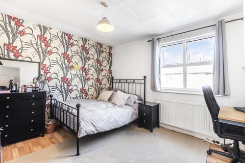 39 Connaught Road, Reading, RG30 2UD