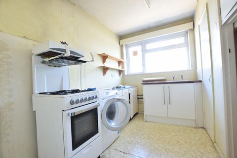 4, Avondale House Avondale Road, Clacton-on-sea, CO15 6ES