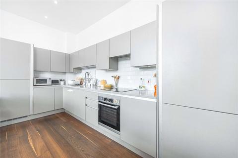 2 bedroom flat to rent, Charles Street, London