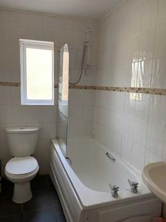 4 bedroom semi-detached house to rent, Edinburgh Road, Liverpool, Merseyside, L7