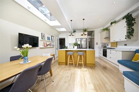 19 Salisbury Road, Richmond, TW9 2JB