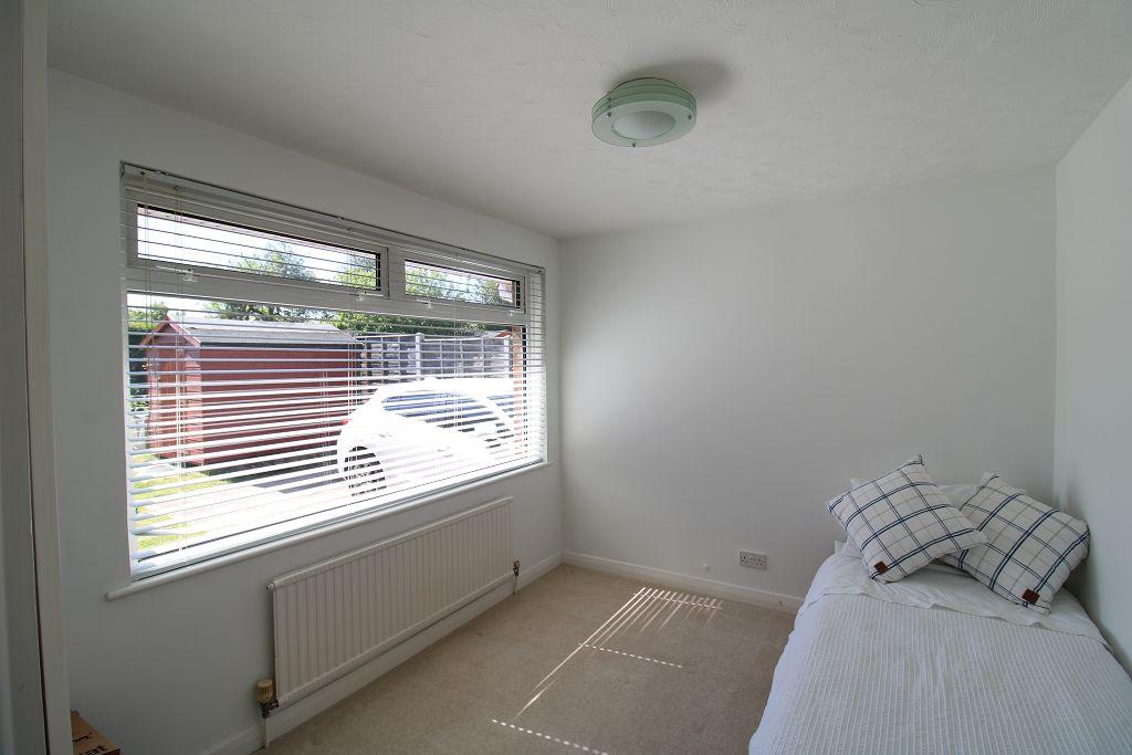 Ashdene Road, Ashurst, Southampton... 3 bed detached bungalow £1,450