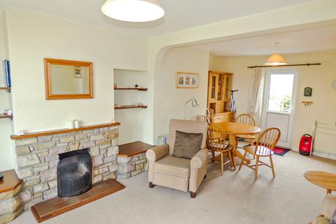 15 Broad Road, North Sunderland, Seahouses, NE68 7UP