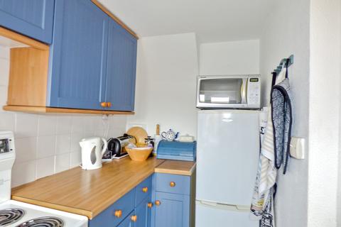 15 Broad Road, North Sunderland, Seahouses, NE68 7UP