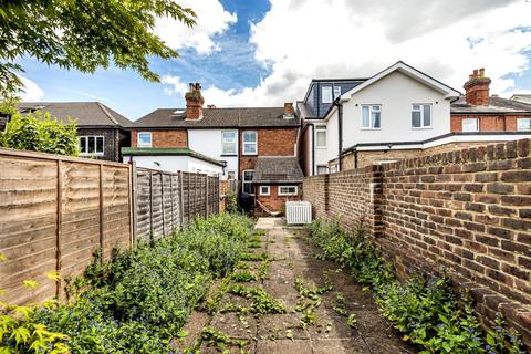 81 Denzil Road, Guildford, GU2 7NG