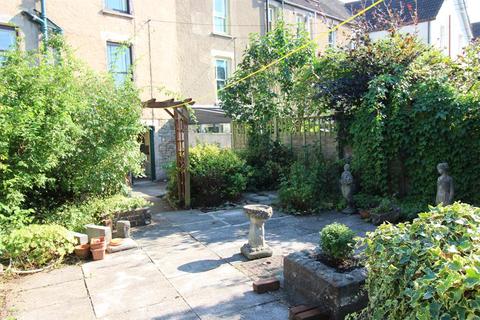 29 Gloucester Road, Thornbury, Bristol, BS35 1DJ