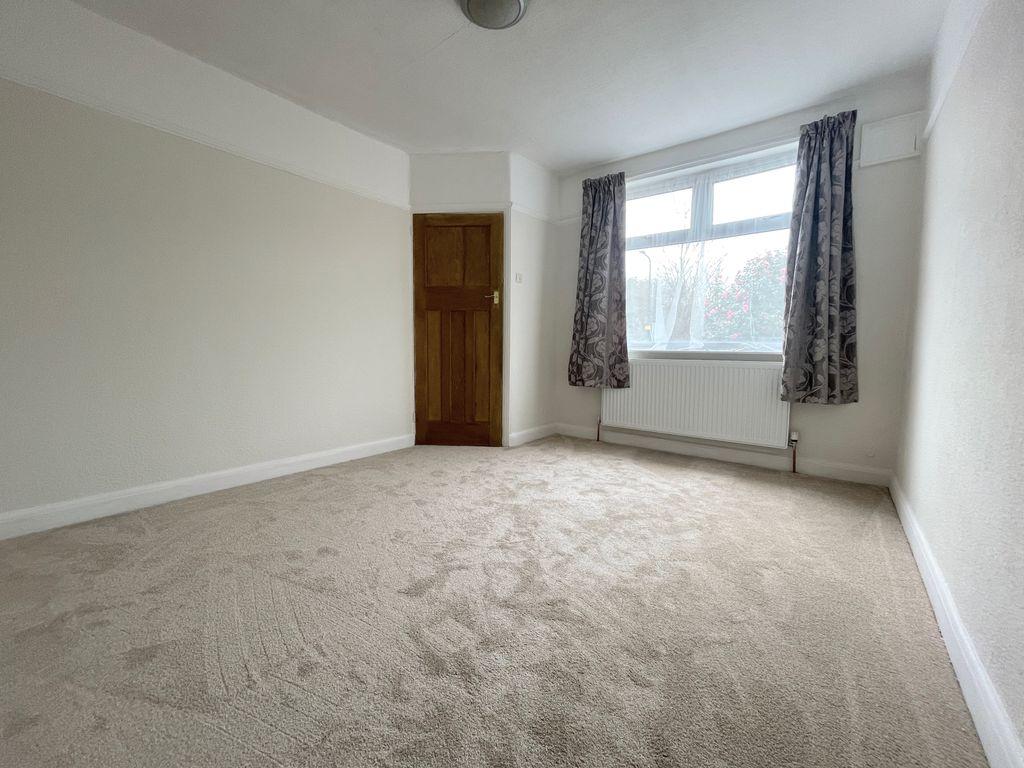 Bedroom 1 (Double)