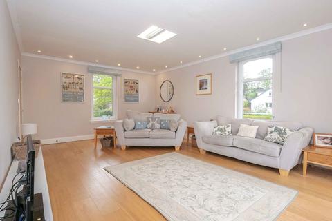 Torvean Connaught Terrace, Crieff, PH7 3EH
