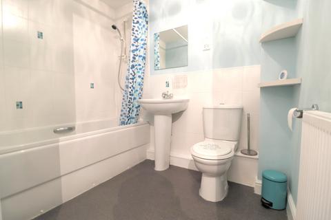 undefined, Redhill Park, HU6, Hull, HU6