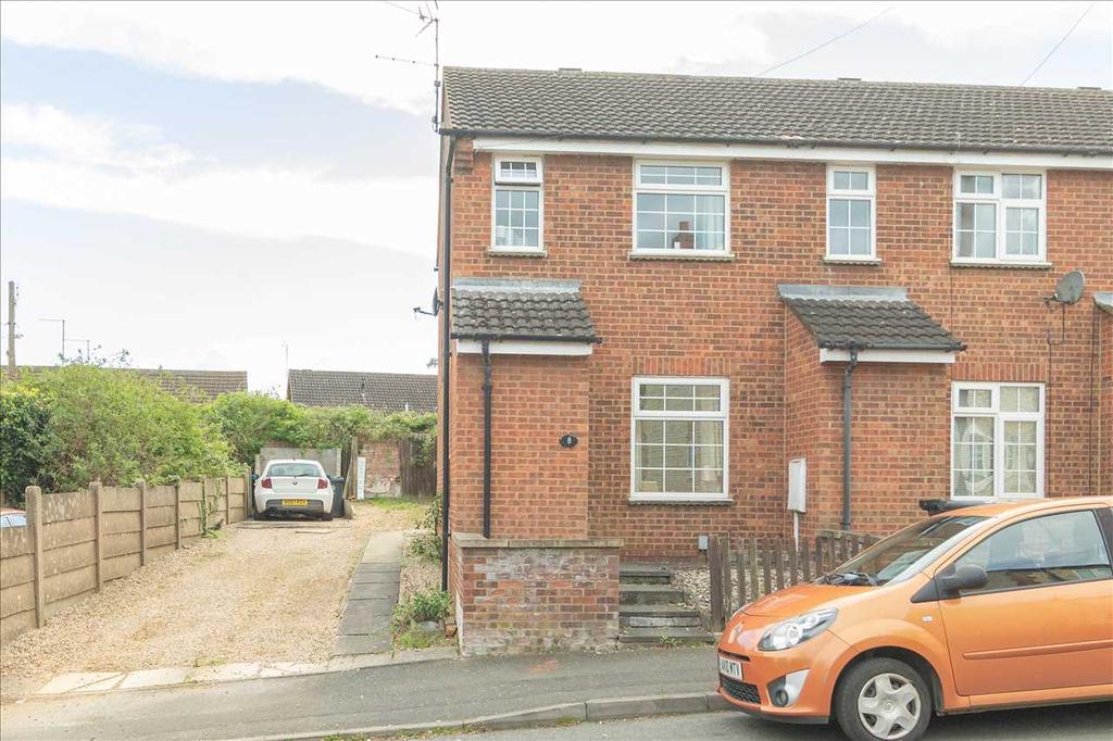 Park Road, Irthlingborough 2 bed end of terrace house £675 pcm (£156 pw)