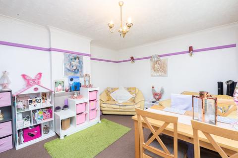 124 Arrowsmith Road, Chigwell, IG7 4PF