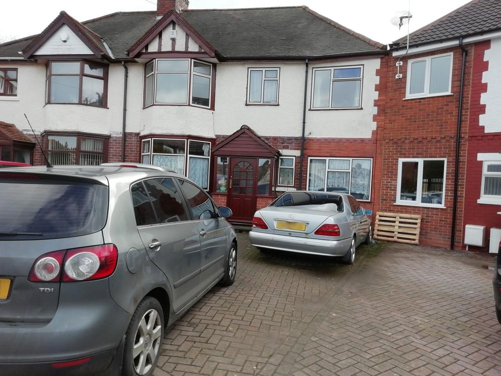 5 bedroom semi-detached for sale