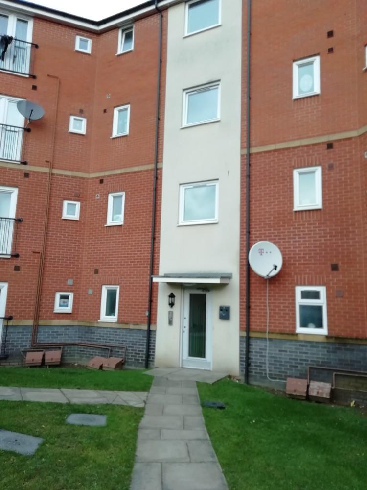 Cape Hill, Smethwick 2 bed flat £110,000