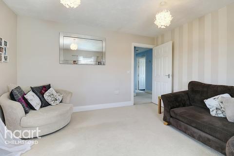 33 Abell Way, Springfield, Chelmsford, CM2 6WU