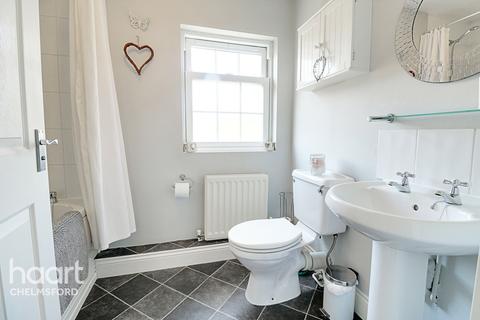 33 Abell Way, Springfield, Chelmsford, CM2 6WU